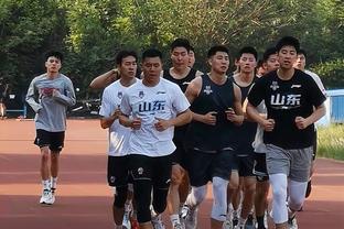 中国男篮对阵菲律宾首发：赵睿、张镇麟、李凯尔、付豪、周琦